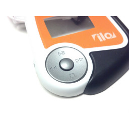 Замена кнопок внешнего управления на передней панели ilo 1Gb Mp3 Player